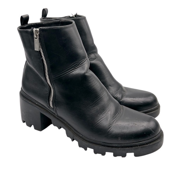 Shoe Dazzle Black Chunky Y2K 90's Grunge Danilyn Ankle Boots Size 9.5 - Picture 1 of 12
